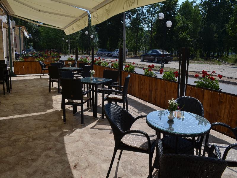 Hotel Trim Niksic ภายนอก รูปภาพ