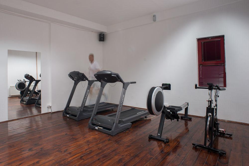 Hotel Trim Niksic ภายนอก รูปภาพ